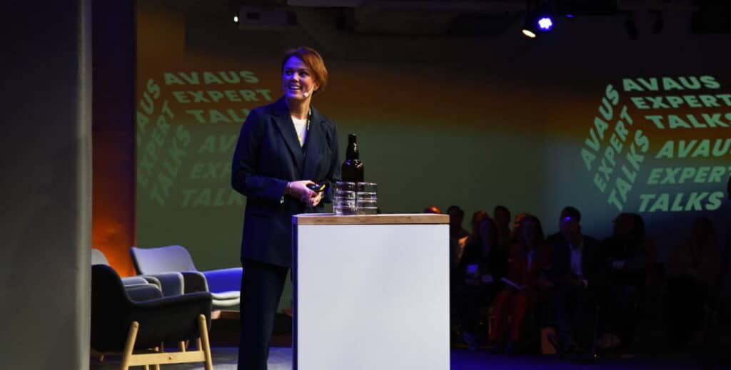 Lena Lindgren, Telia unter Avaus Expert Talks Stockholm 2022